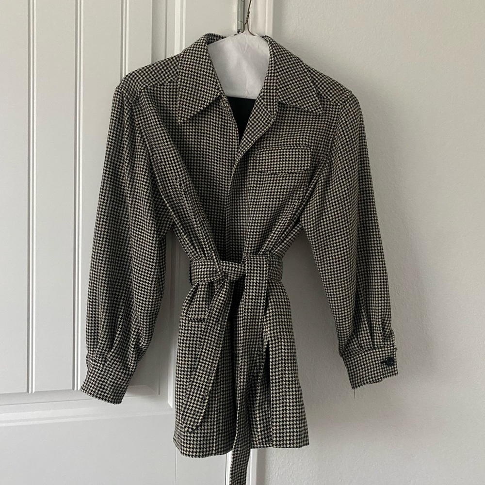 Banana Republic Houndstooth Coat with Belt